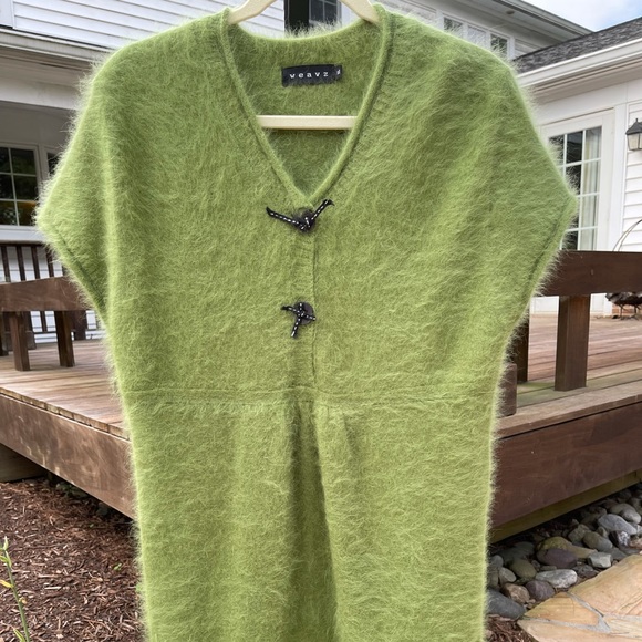 Weavz Sweaters - Sleeveless fuzzy sweater